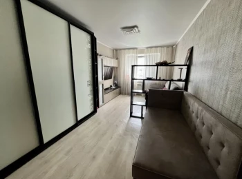 Продаж 1 кімнатної квартири з гарним ремонтом, 1 кімнатні