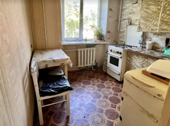 Продаж 2 кімнатної квартири в цегляному будинку р-н вул.Старобілоуська, 2 кімнатні