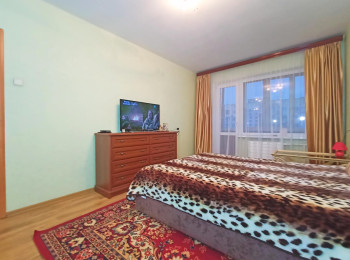 ПРОДАЖ 1-кімн КВАРТИРИ 34 м2 СТАН ЗАХОДЬ І ЖИВИ, НЕПОДАЛІК РИНКУ НИВА., 1 кімнатні
