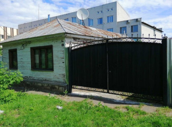!!! Продам дом в центре, Будинки