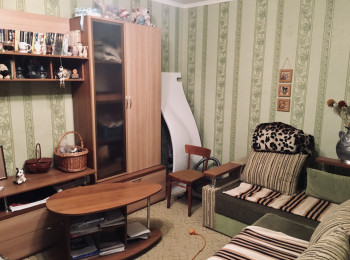 Продам 4-х комнатную  квартиру в Центре города, 4+ кімнатні